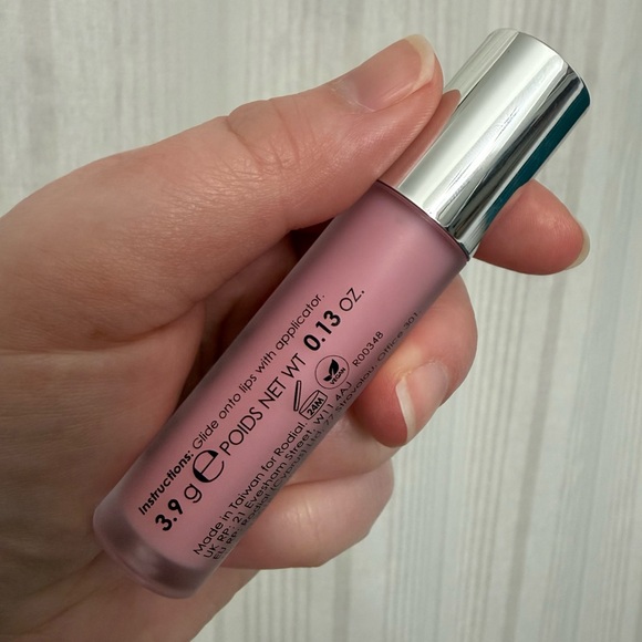 NIB🔥 Rodial Lip Oil with Collagen in color Original - Picture 7 of 7